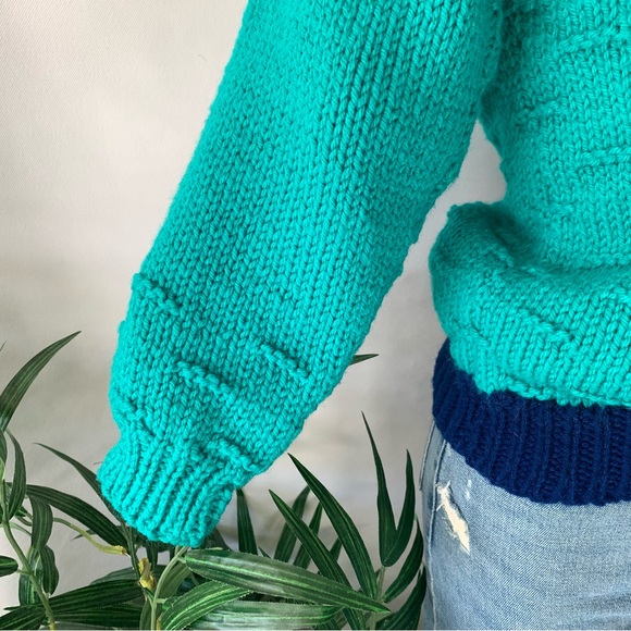 v i n t a g e :: Unique Textured Aqua Cable Knit Sweater - Picture 8 of 10